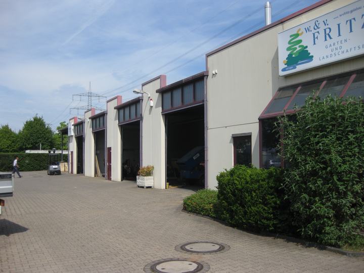Betriebsgebäude für Garten- und Landschaftsgestaltung, Brühl, Bild 1