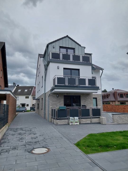 Mehrfamilienhaus mit 4 Wohneinheiten, Köln-Rondorf, Bild 3